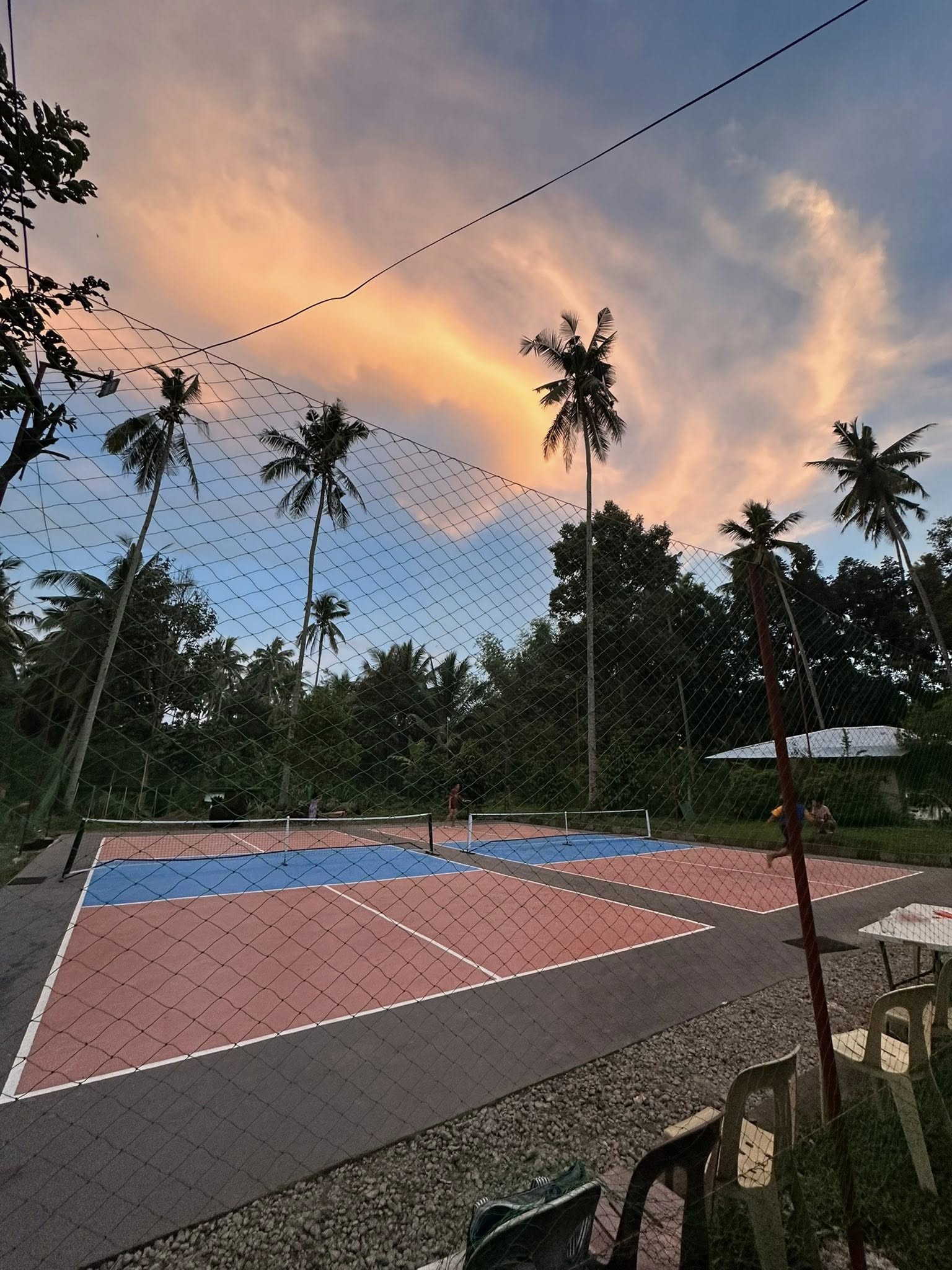 PickleBong Courts